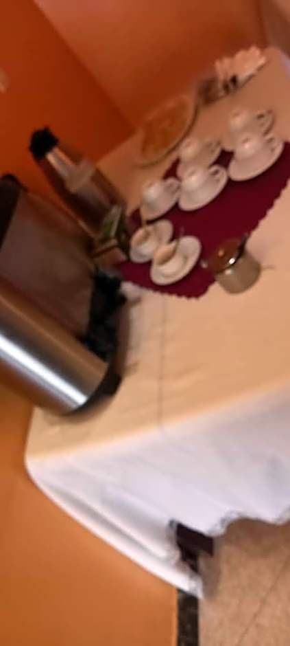 Super Paradise Hotel