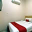 RedDoorz @ Fella Homestay Medan