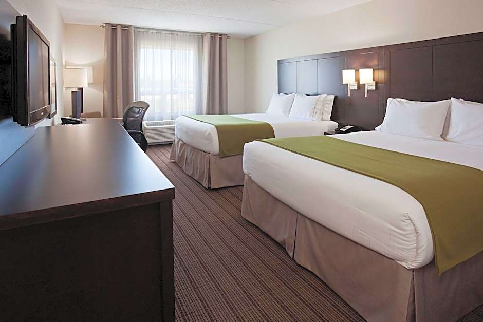 Holiday Inn Express & Suites New Liskeard By IHG