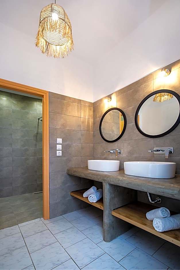 Rodon House Aparthotel