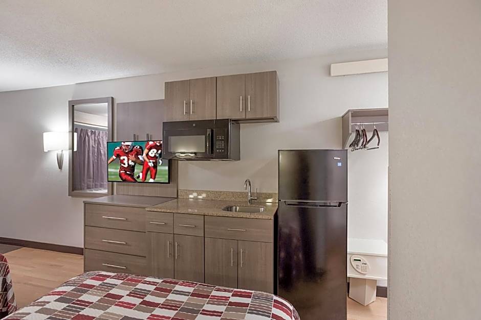 Red Roof Inn - Philadelphia Trevose