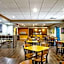 MainStay Suites Madison - Monona