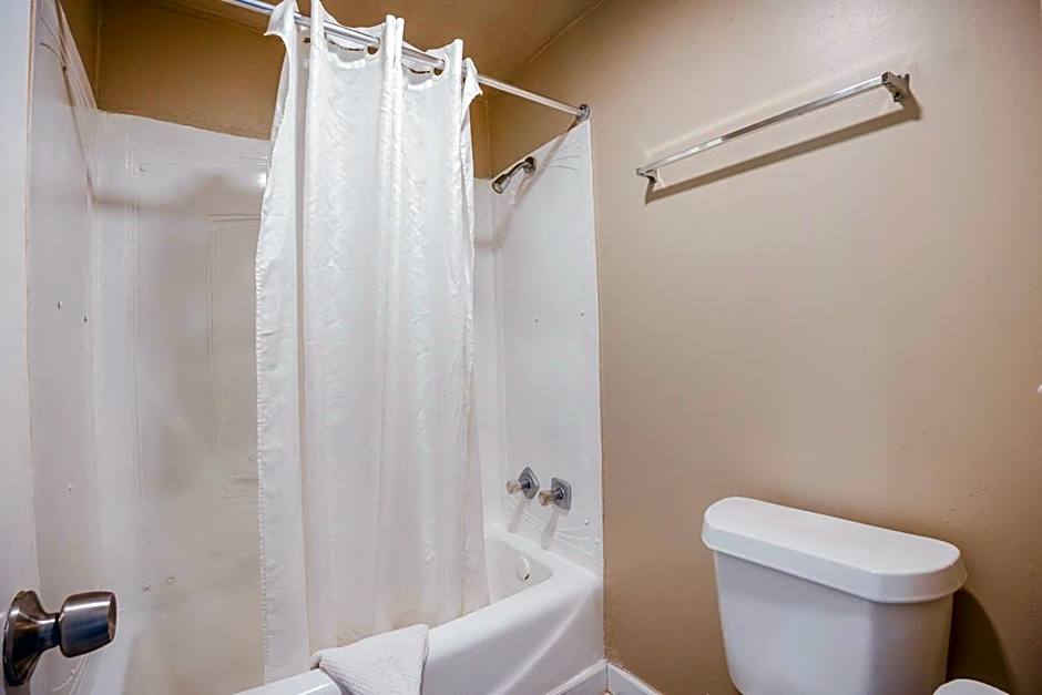 Liberty Inn and Suites near Disney World