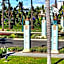 Quality Inn & Suites Anaheim At The Park