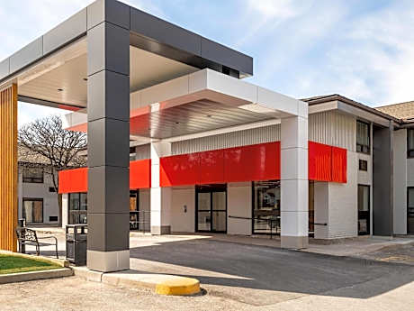 Comfort Inn West
