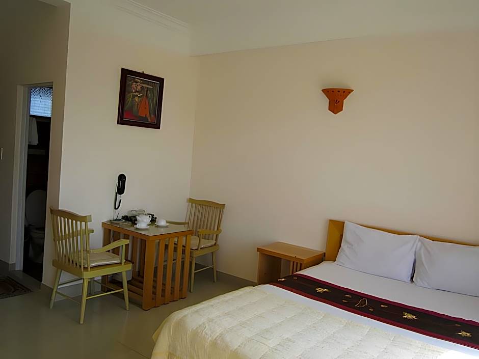 Nhiet Doi Hotel – Tuy Hòa, IL