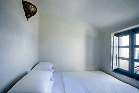 Grand Suite with Plunge Pool and Caldera View