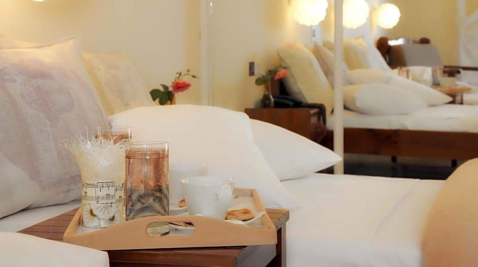 Belussi Beach Hotel & Suites