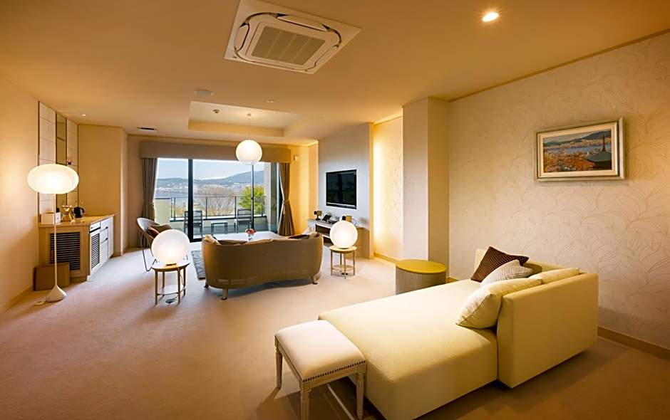 Katakura Silk Hotel