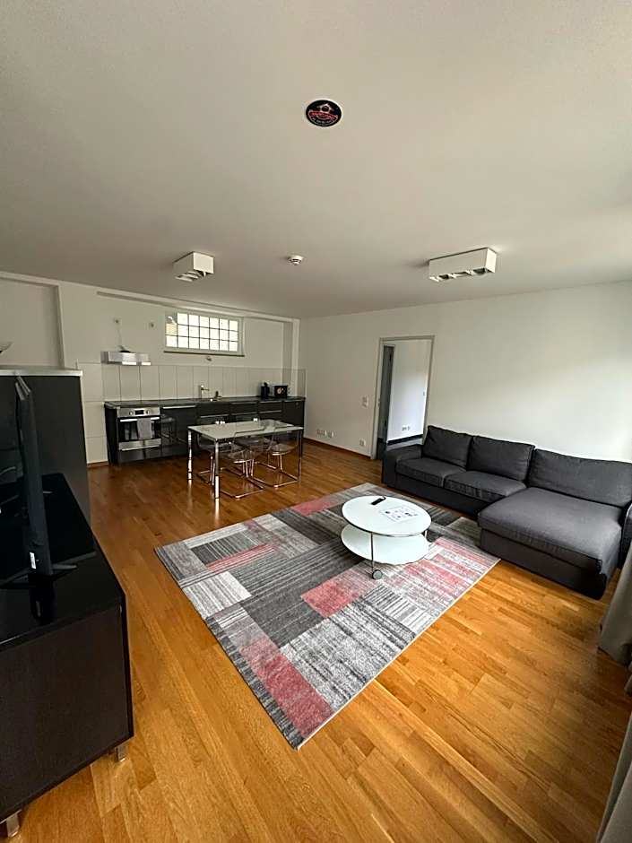 Al Nafurah Apartments