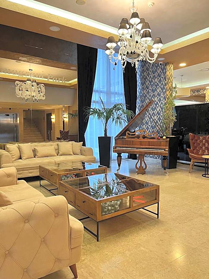 Hotel Monogram Park