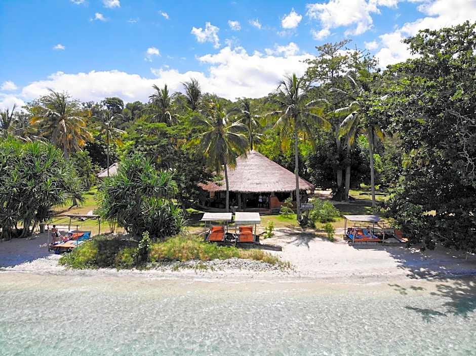 Gili Asahan Eco Lodge & Restaurant