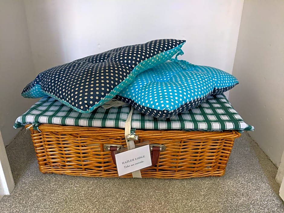 Hazler Lodge guest house