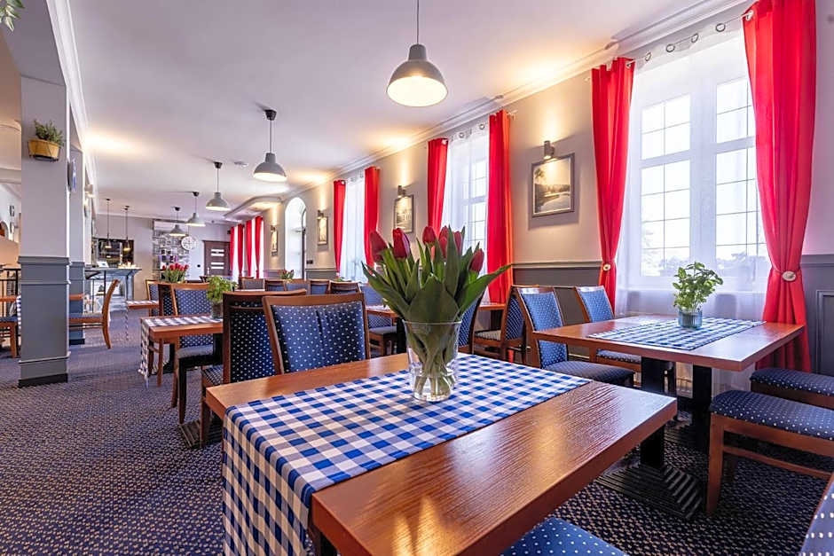 Hotel Diamond w Białym Dworku