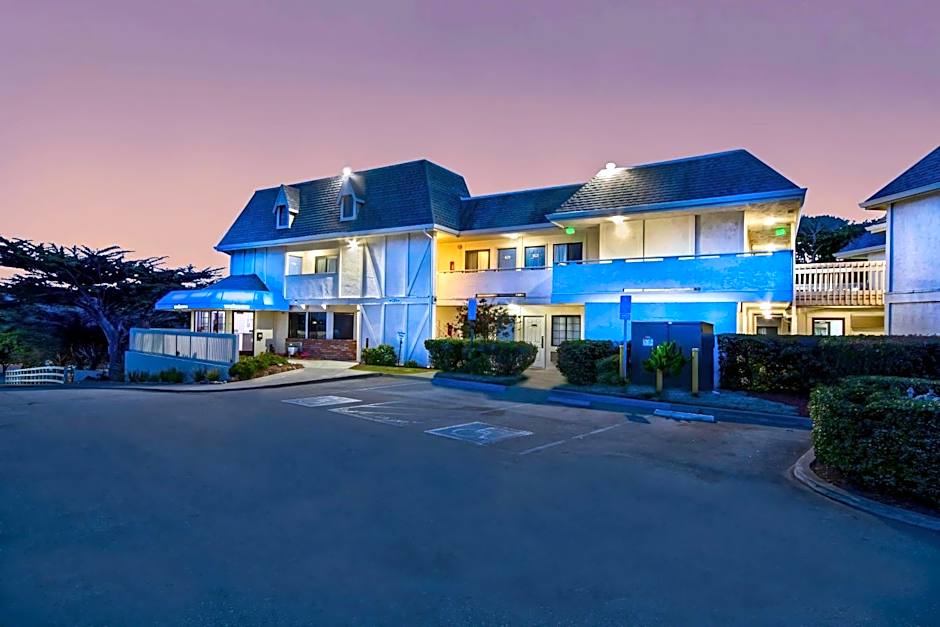 Motel 6 Monterey - Marina