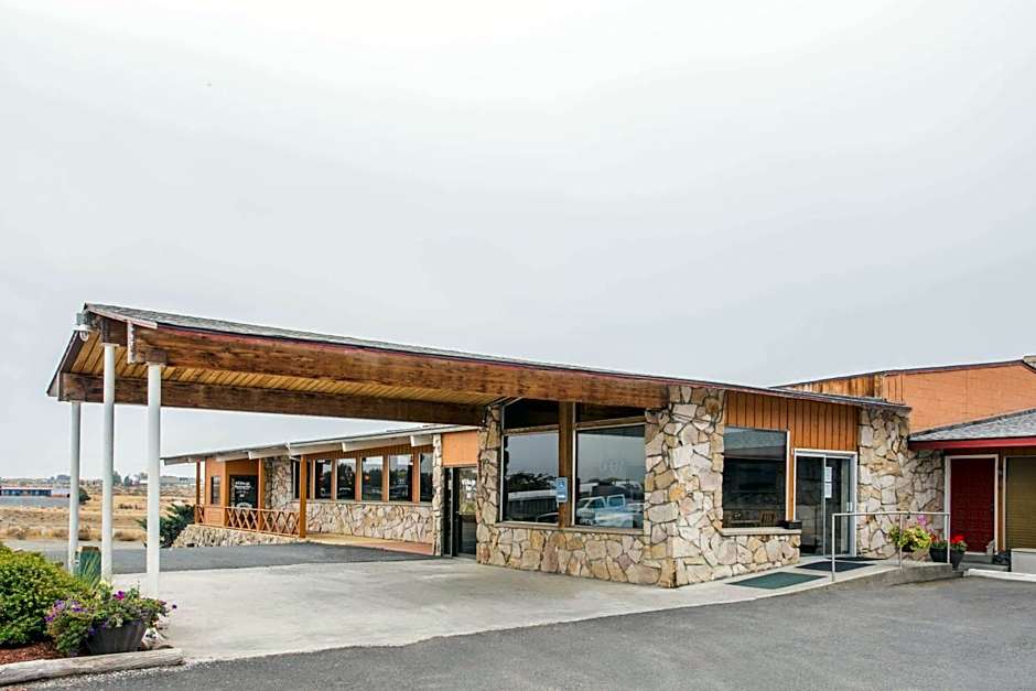 Knights Inn Boardman