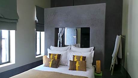 Chapter 5 Double Room