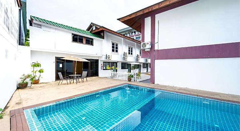 The President Hotel at Chokchai 4