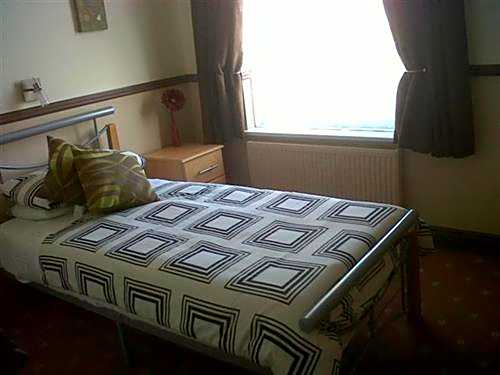 Photo 1 of 1 of Single Room