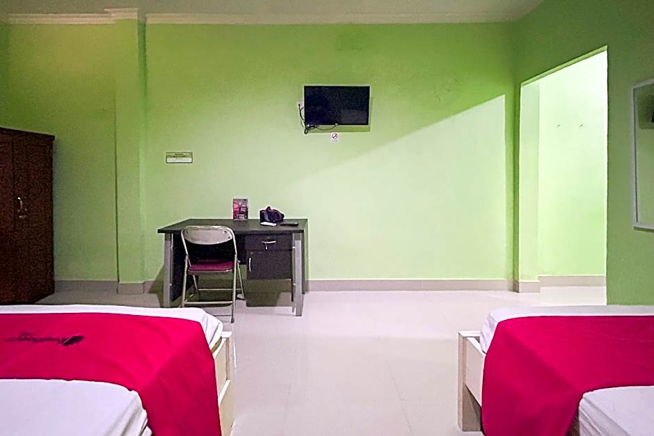 RedDoorz Syariah Near SMA N 6 Palembang