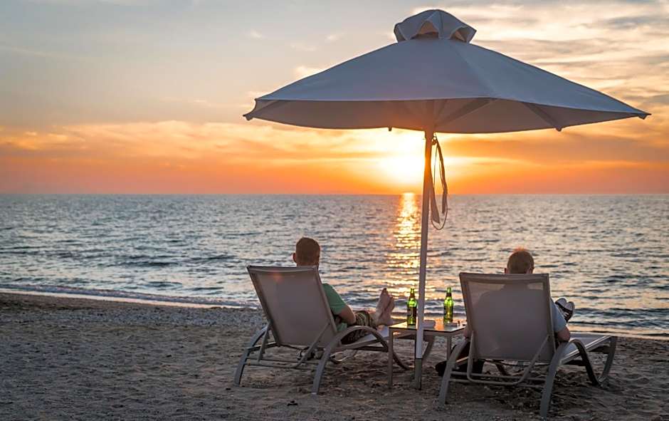 Acharavi Beach Hotel