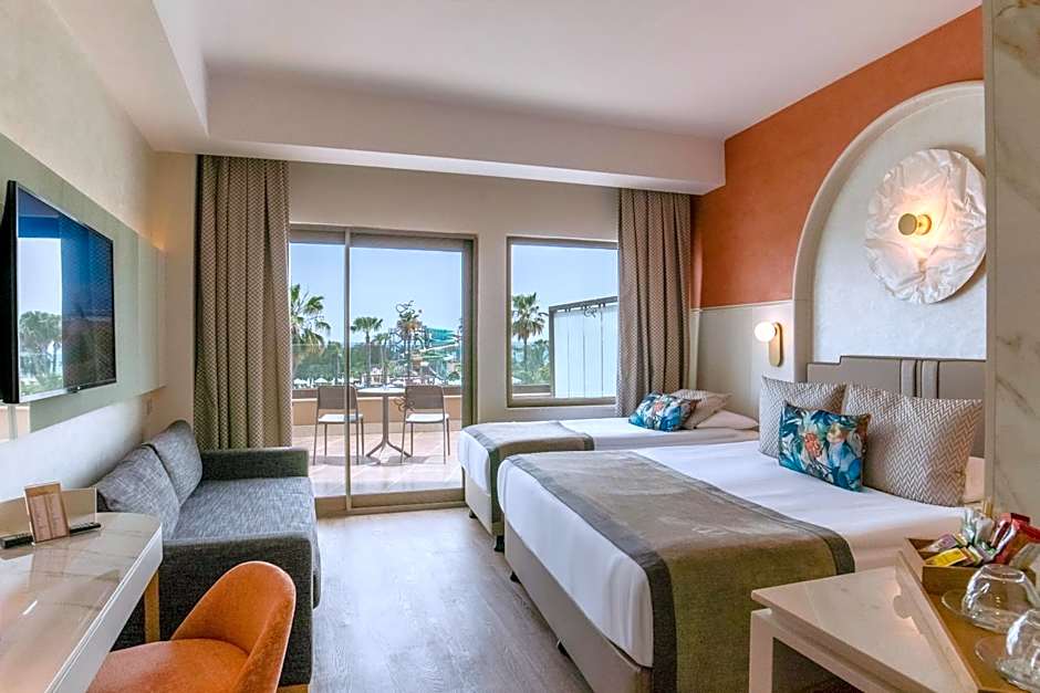 Fame Residence Lara & Spa