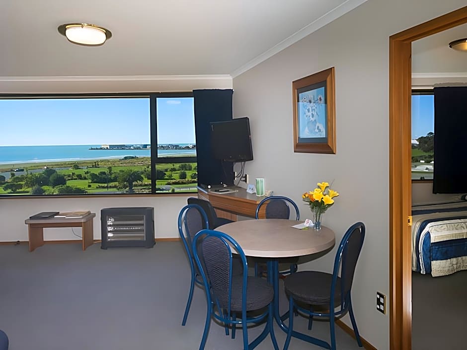 Photo 1 of 2 of Deluxe 2 Bedroom Suite