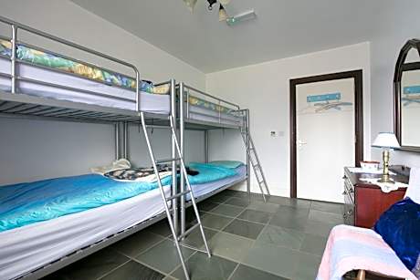 Private Family Room with Shower