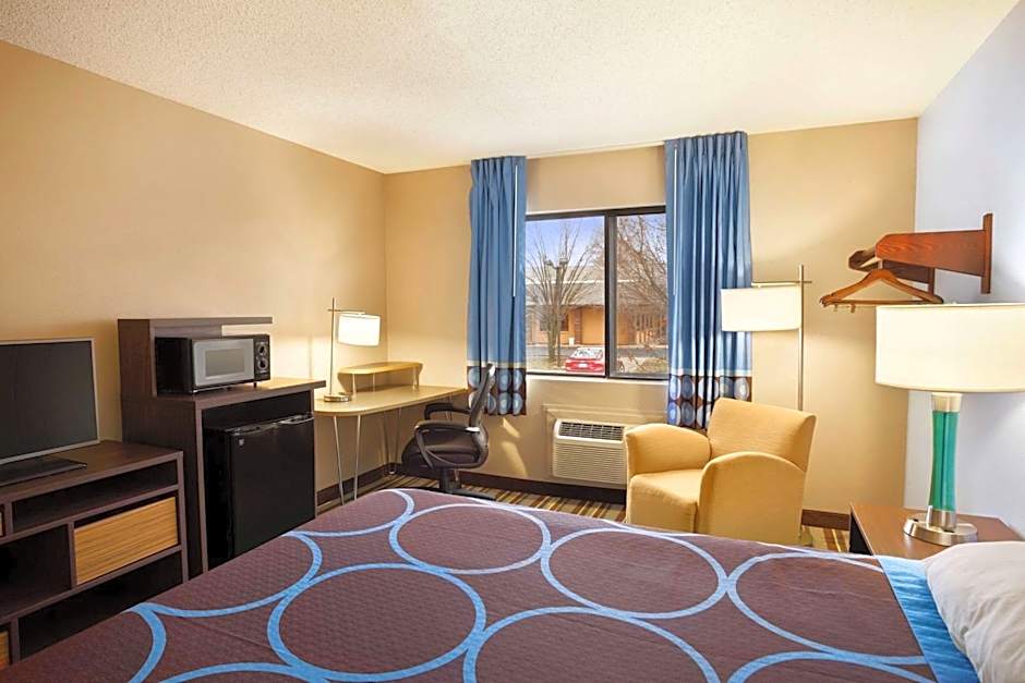 Americas Best Value Inn Pittsburg