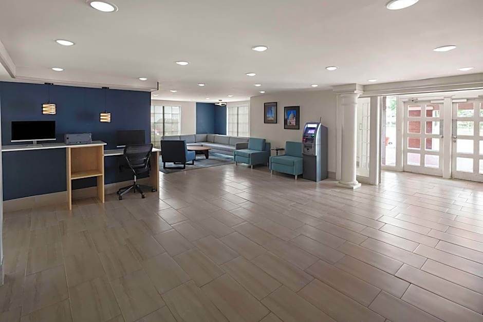 La Quinta Inn by Wyndham Omaha West