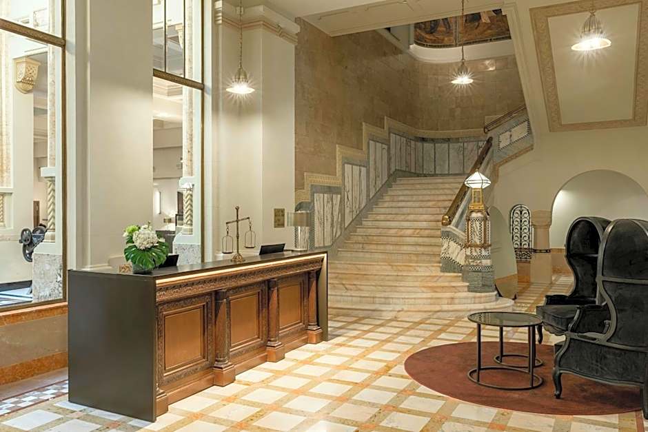 The Marmorosch Bucharest, Autograph Collection