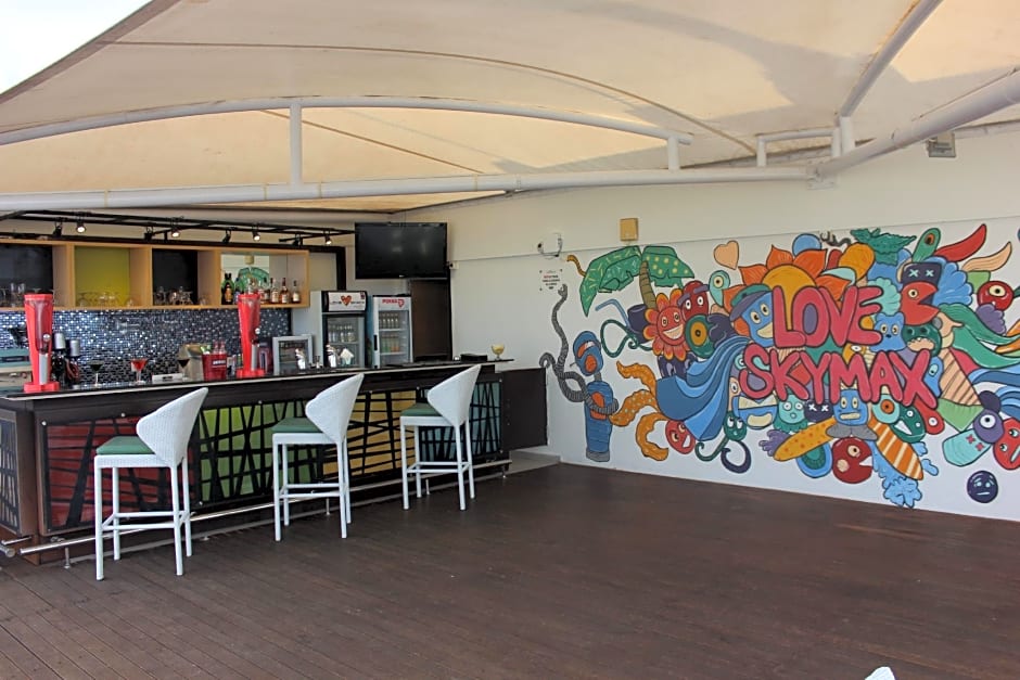 Maxonehotels At Bukit Jimbaran