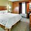 Pittsburgh Airport Inn and Suites