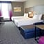 La Quinta Inn & Suites by Wyndham San Antonio Alamo City