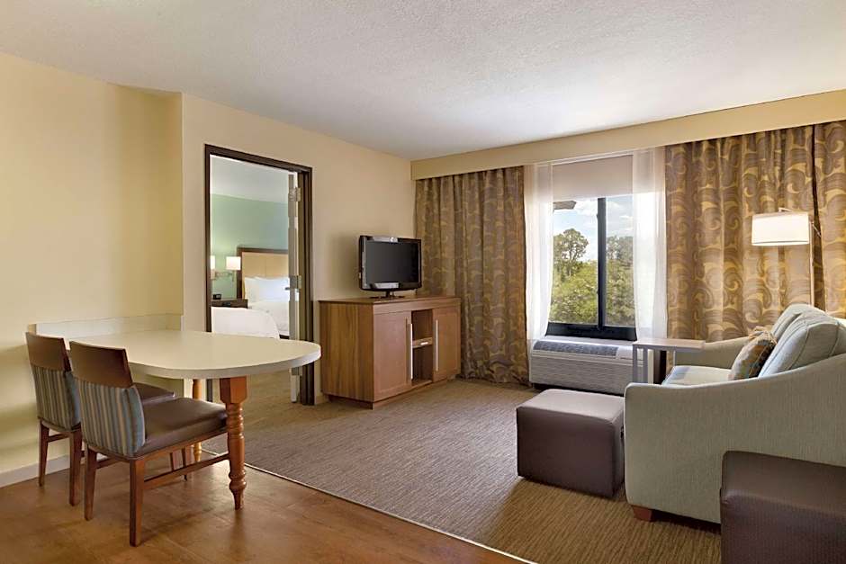 Hampton Inn & Suites Tarpon Springs