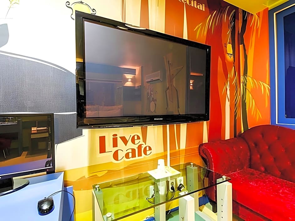 Sense Motel