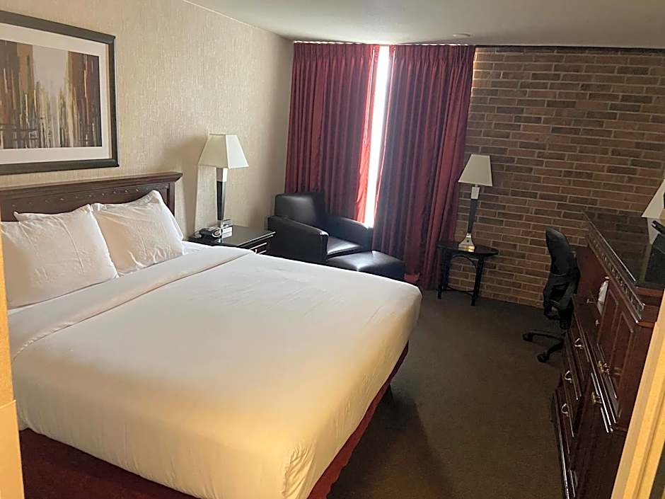 Hotel Lotus Kansas City Merriam