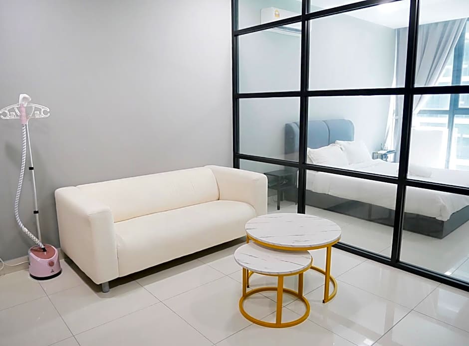 Atria Sofo Suites - Petaling Jaya
