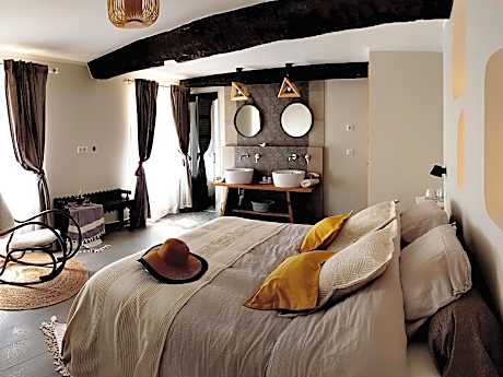 Appartement-Confort-Salle de bain et douche-Vue sur Jardin