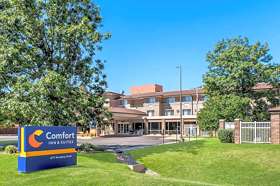 Comfort Inn & Suites Boulder
