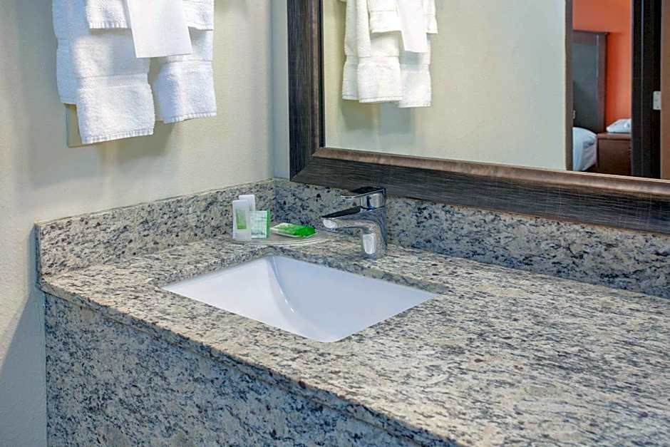 AmericInn by Wyndham St. Cloud MN I-94