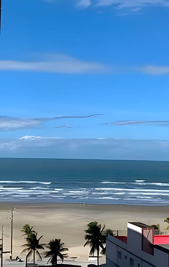 Apartamentos aconchegantes frente mar