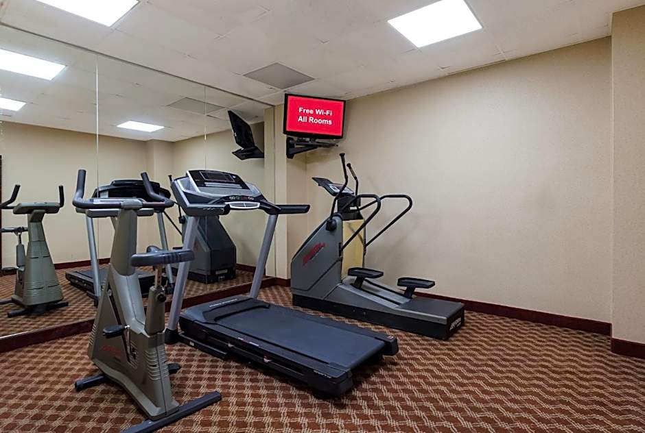 Red Roof Inn And Suites Newark - University