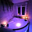 A l'Orée des pins - Gite et spa de 30 m2- Options Home Cinéma, Romantique