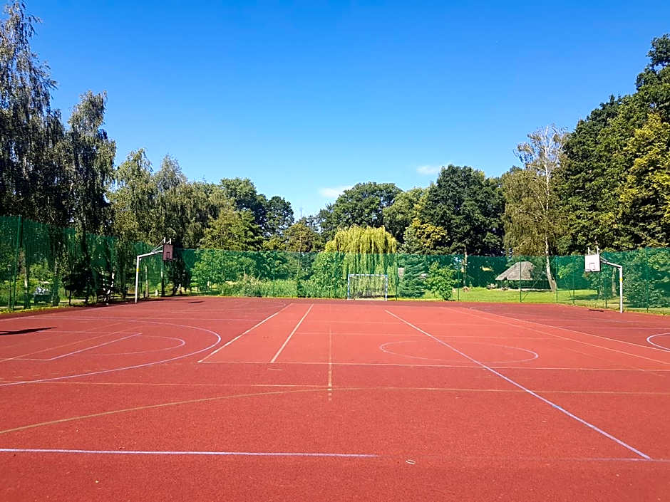 Miłocin Park Centrum Wypoczynkowo-Konferencyjne