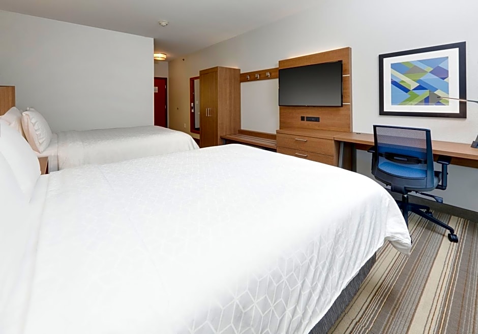 Holiday Inn Express & Suites Denton-UNT-TWU