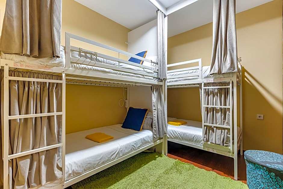 Garden in Town Hostel