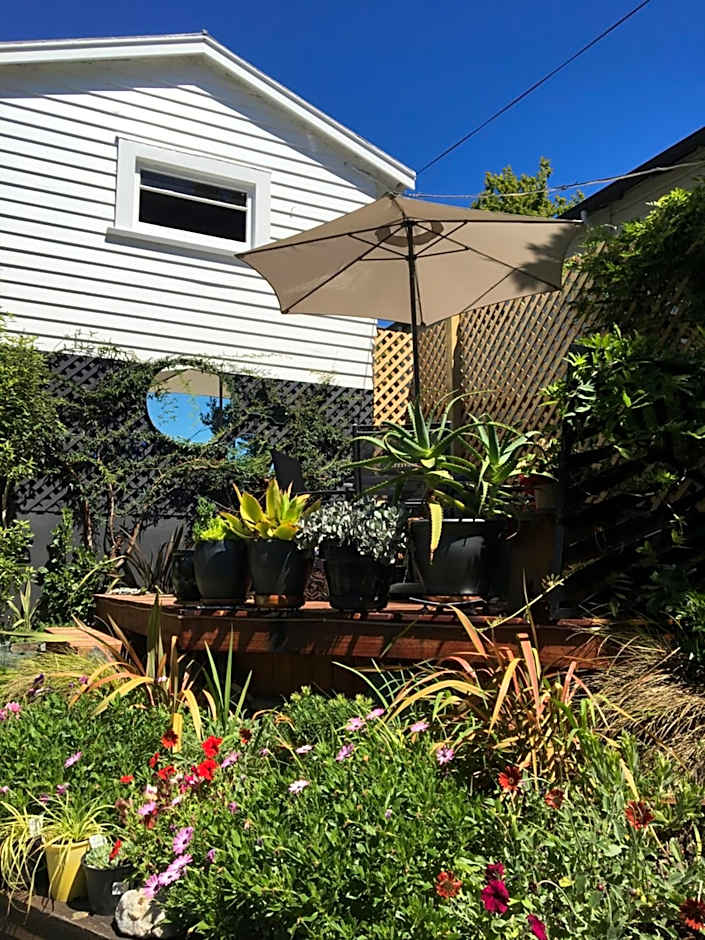 Ah House City B&B Nelson