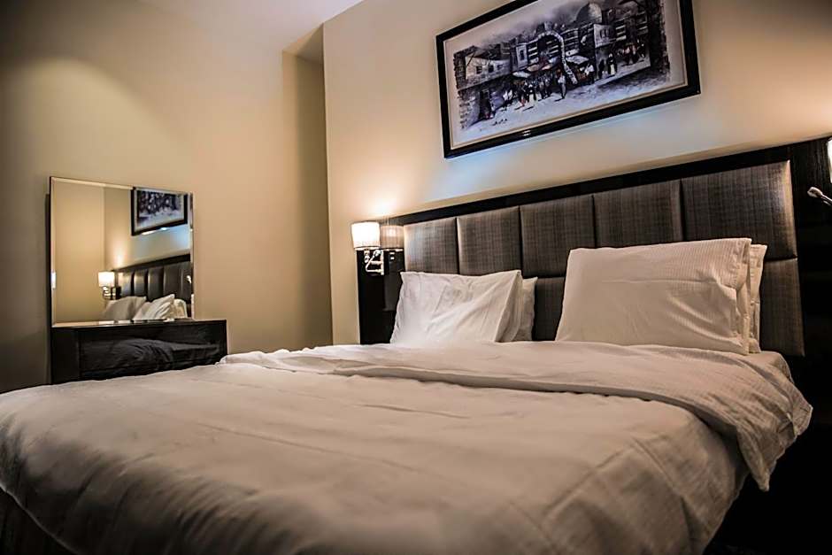 Naylover Hotel Suites