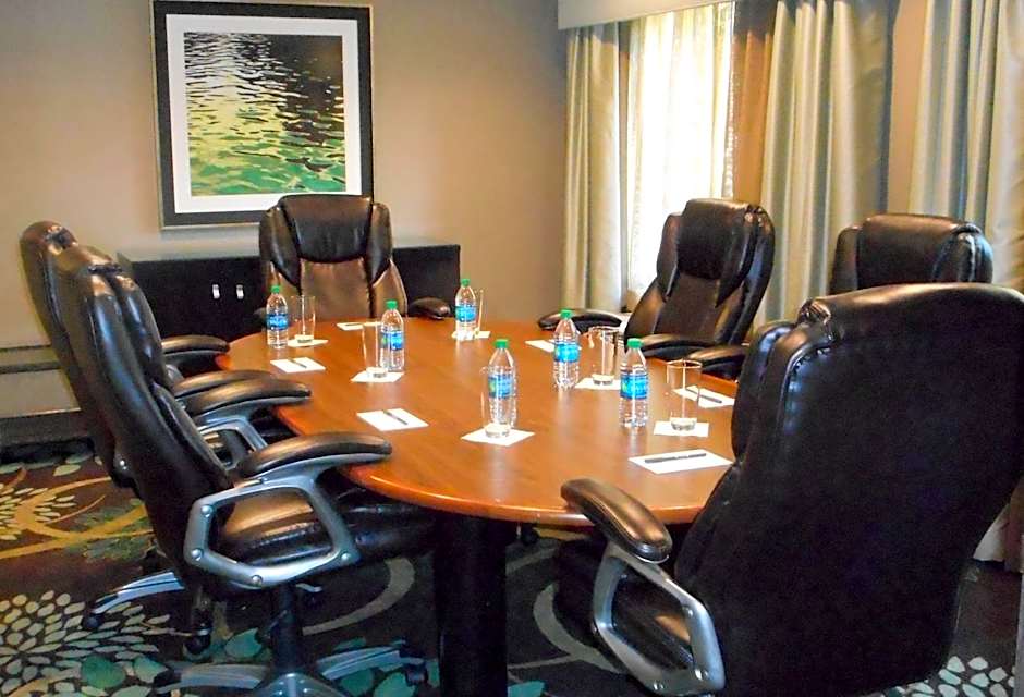 Staybridge Suites Cincinnati North By IHG